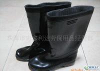 多款防油耐酸堿工業鞋 選對專業防護，守護一線安全